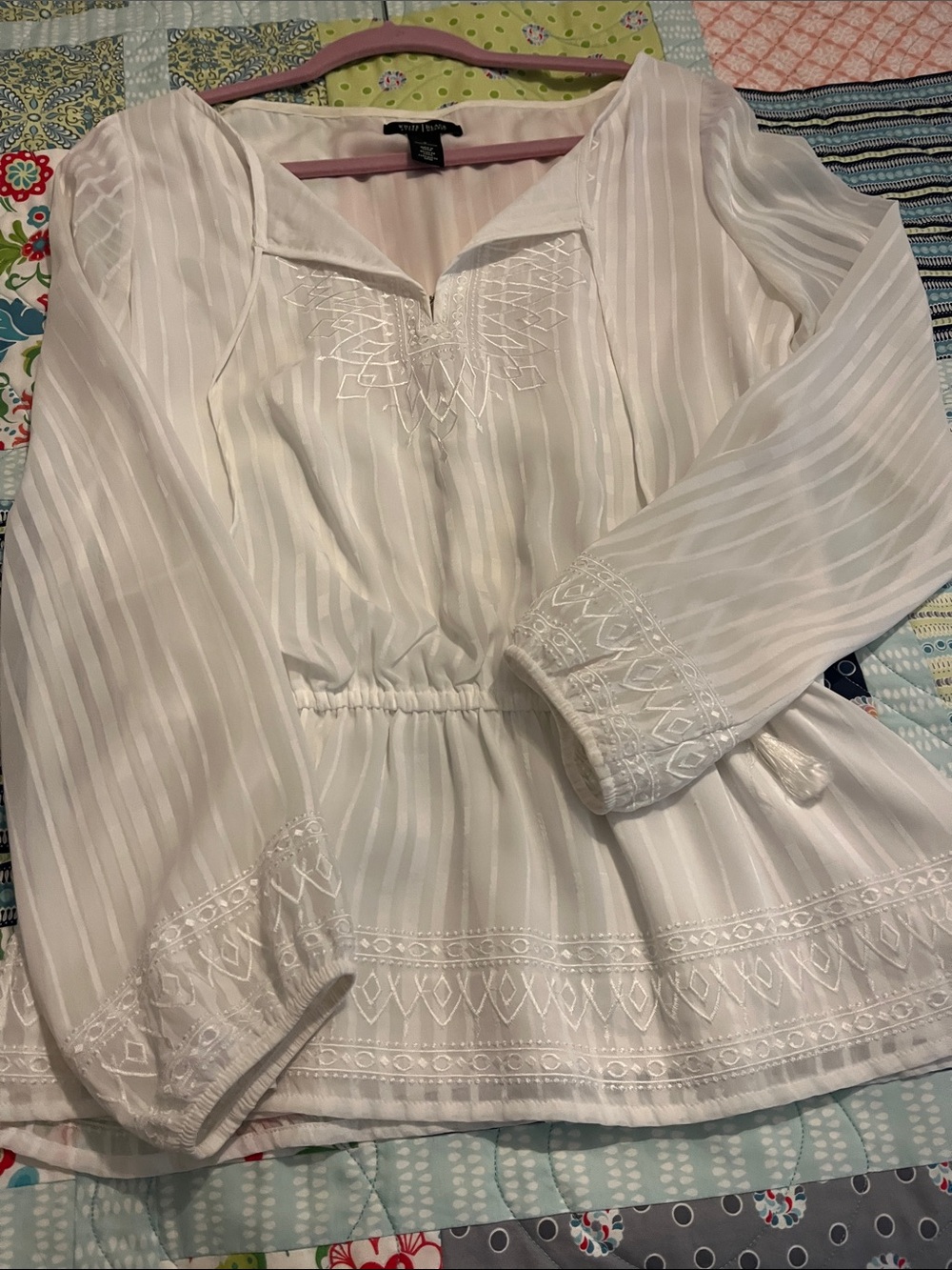 White House Black Market White Embroidered Peasant Tunic